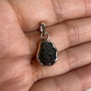⭐️SOLD⭐️Sterling Silver Moldavite Pendant
